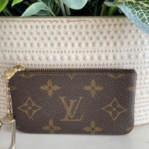 LOUIS VUITTON Monogram Key Pouch Key Cles